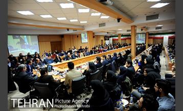 دیدار دانشجویان با شهردار تهران 19