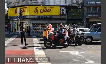 تشویق فرهنگ احترام به خطوط عابر پیاده 7