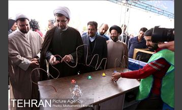 بازدید معاون فرهنگی و اجتماعی شهرداری از نمایشگاه عطر یاس 6