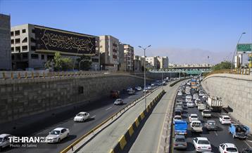 اکران نماپرچم و ابرپرچم‌های طرح حرم رضوی در باب الرضای پایتخت 20