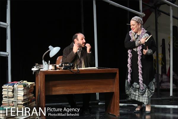 نمایش حرفه ای‎ 5