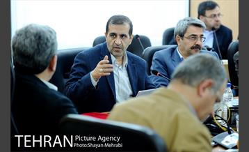 نشست شورای معاونان و مشاوران با حضور شهردار تهران 38