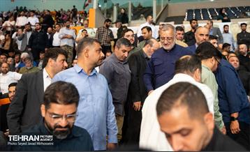 مراسم تجلیل از کشتی‌گیران قهرمان جهان (جشنی برای ایران) 37