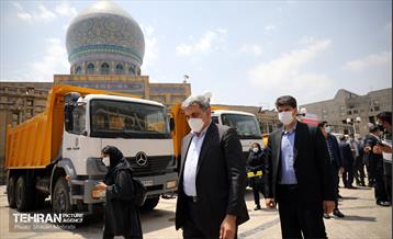 آیین افتتاح و بهره برداری از پروژه های سازمان اتشنشانی و رونمایی از تجهیزات و ماشین آلات سازمان مدیریت پسماند 32