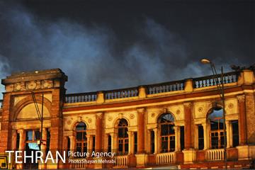آتش سوزی ساختمان میدان حسن آباد 37