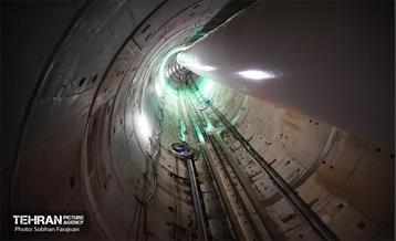 بازدید اصحاب رسانه از روند اجرایی پروژه احداث خط ۱۰ متروی تهران 9