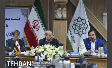 جلسه نظارت ستادی برعملکرد مناطق 22 گانه با حضور شهردار تهران 6