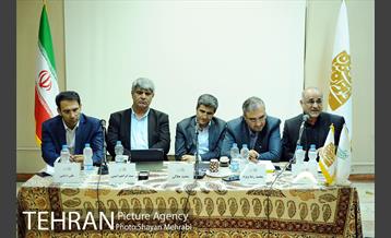 نشست بررسی دایره مشمول قانون ممنوعیت بکارگیری بازنشستگان 19