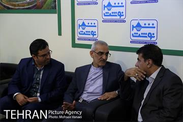 غرفه مرکز ارتباطات در پنجمین روز بیست و سومین نمایشگاه مطبوعات  19