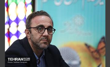 نشست خبری معاون هماهنگی و امور مناطق شهرداری تهران 17