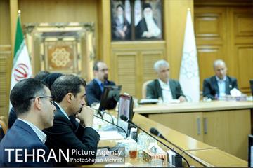دیدار اعضای فدراسیون فوتبال با شهردار تهران 19