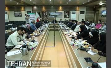 نشست صمیمانه شهردار منطقه 20 با اصحاب رسانه 6