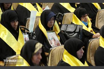 آیین تجلیل از 110 مادر و همسر شهید منطقه 20 14