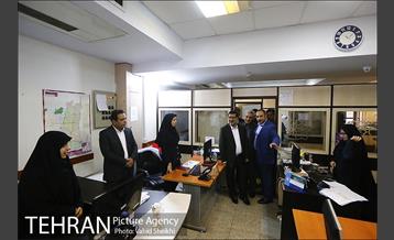 بازدید دکتر حسینی مکارم از شهرداری منطقه 5 17