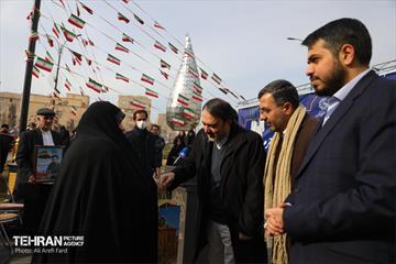 آیین رونمایی از یادمان شهدای مدافع حرم 12