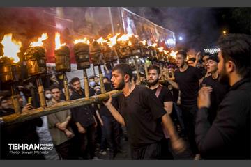 آئین سنتی مشعل گردانی 23
