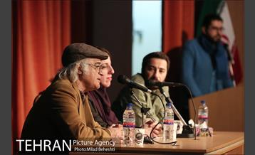 اکران فیلم سینمایی خفگی در دانشگاه امیرکبیر‎ 2