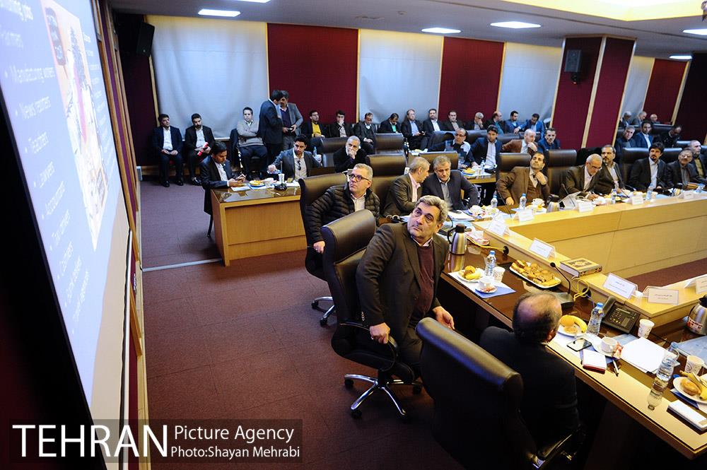 جلسه شورای معاونان، مشاوران و شهرداران با حضور شهردار تهران 10