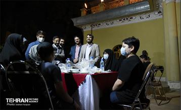 ضیافت افطاری با حضور خانواده های معزز شهدا 23