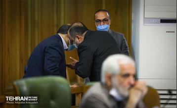 حضور شهردار تهران در چهلمین جلسه شورای اسلامی شهر 5