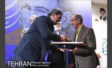 نکوداشت دکتر سیدعلی موسوی گرمارودی 30