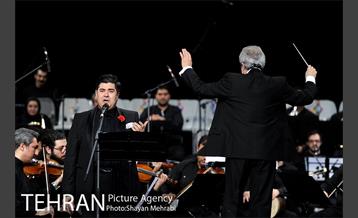 شب موسیقی انقلاب در منطقه گردشگری عباس آباد 36