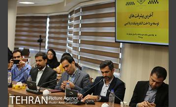 برسی آخرین پیشرفتهای توسعه پرداخت الکترونیک در تاکسی 3