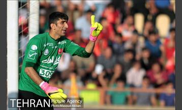 دیدار تراکتورسازی و پرسپولیس در لیگ برتر فوتبال 22