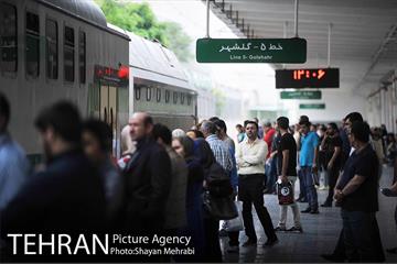 سرویس رسانی مجدد مترو خط 5 در روزهای جمعه 47
