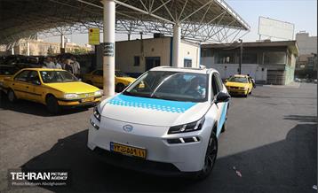 آغاز به کار تاکسی‌های برقی شاسی بلند در تهران 2