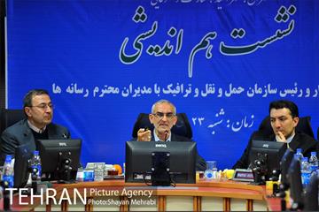 نشست هم اندیشی رئیس سازمان حمل و نقل و ترافیک با مدیران رسانه ها 31
