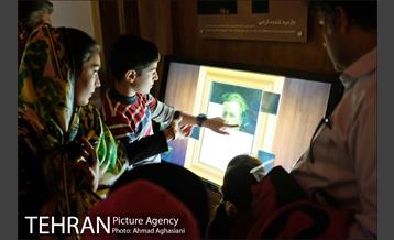 بازدید نوروزی مردم از موزه ملک 19