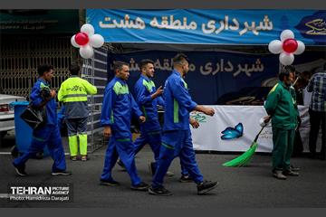 خدمات‌رسانی شهرداری تهران در اقامه نماز عید فطر 37