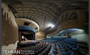 تئاتر شهر در چهل و هشتمین سالگرد گشایش 4