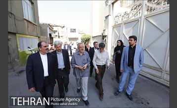 تهران گردی احمد مسجد جامعی به مناسبت روز مشروطه 13