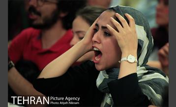 تماشای بازی تیم های ملی ایران و اسپانیا در پردیس سینمایی چارسو  37