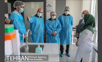 بازدید مدیرکل اداره تجهیزات پزشکی از شرکت نویان نگین پارسیان 26