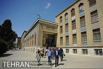 بازدید شهردار بلگراد از کاخ گلستان 11