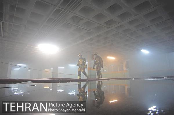 آتش سوزی در ساختمان برق حرارتی 52