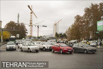 ترافیک تهران در یک روز بارانی 23