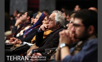 اکران خصوصی فیلم خانه ای در خیابان چهل و یکم‎ 15