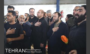 بازدید دکتر قالیباف از خدام الحسین در مسیر پیاده‌روی اربعین 3