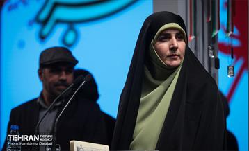 آیین تجلیل از ناشران آثار مادران و همسران شهید 6