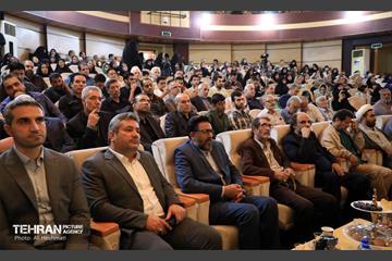سومین سوگواره شعر عمود ۱8 21