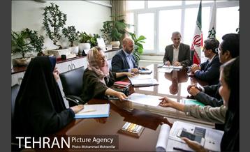 دیدار دبیر کل متروپلیس با معاون مالی و اقتصادی شهری 13