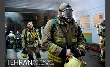 آتش سوزی در ساختمان برق حرارتی 12