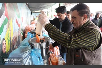 خدمت‌رسانی شهرداری تهران به نمازگزاران عید فطر در مصلی تهران 19