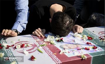 تشییع پیکر شهید آتش‌نشان «قریب رضا دارابی» 15