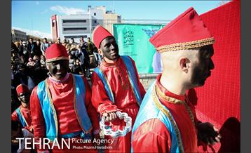 جنگ شادی در تئاتر شهر 6