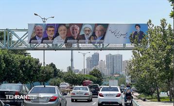 نصب تبلیغات نامزدهای چهاردهمین دوره انتخابات ریاست جمهوری در پایتخت 53
